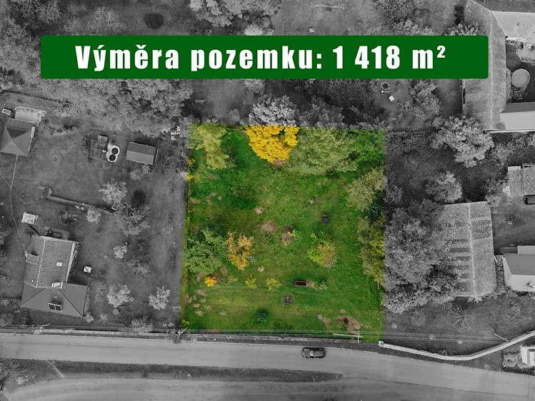 Prodej  stavebního pozemku 1 418 m² - foto 5
