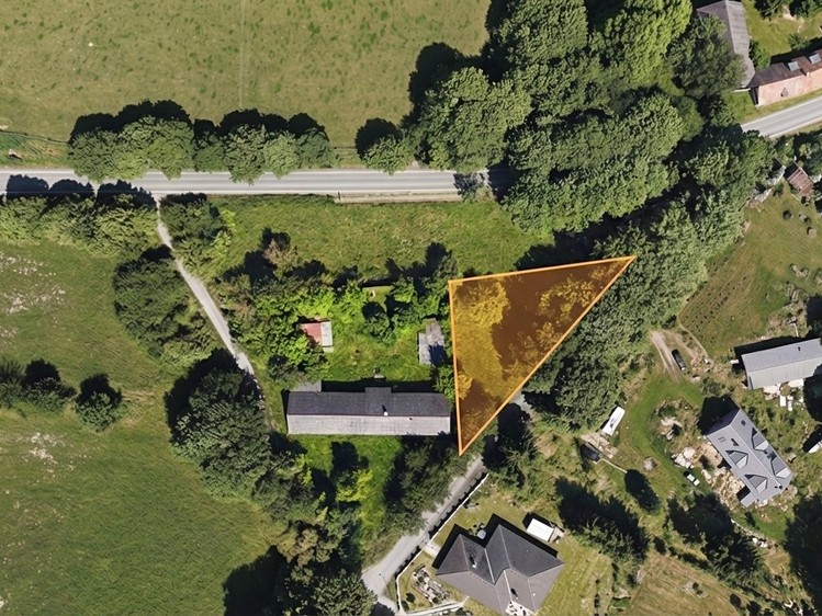 Prodej stavebního pozemku 700 m² - foto 4