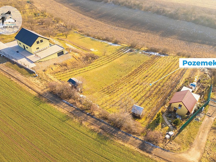 Prodej stavebního pozemku 1 217 m² - foto 6