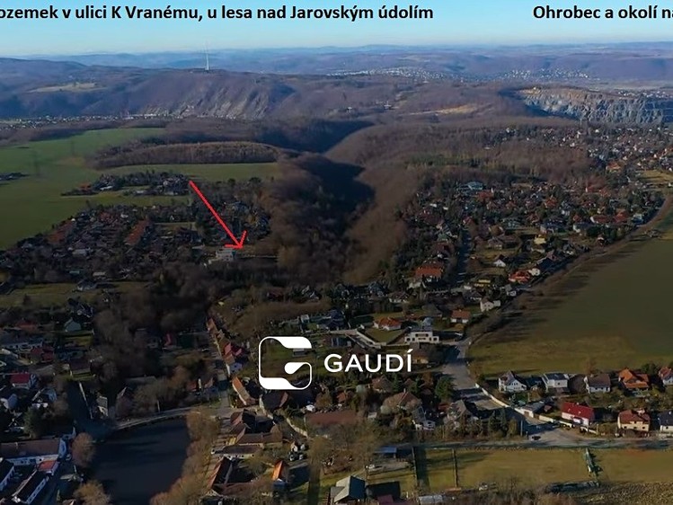 Prodej stavebního pozemku 1 106 m² - foto 3