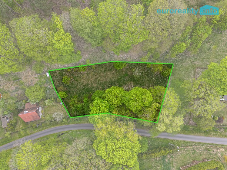Prodej stavebního pozemku 1 330 m² - foto 8