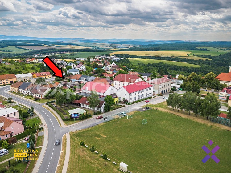 Prodej stavebního pozemku 739 m² - foto 3
