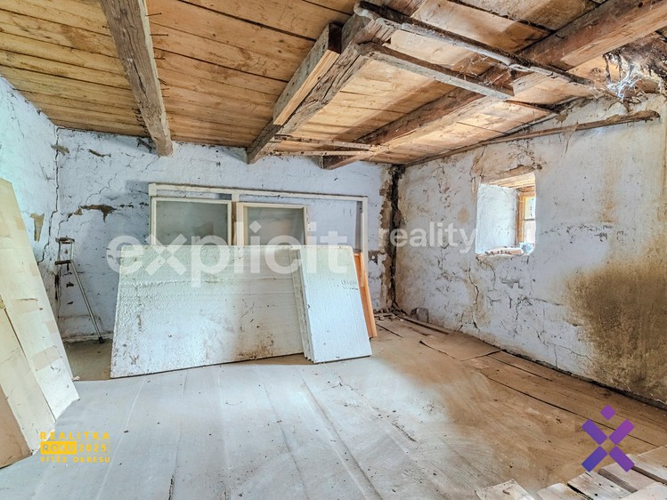 Prodej stavebního pozemku 739 m² - foto 8