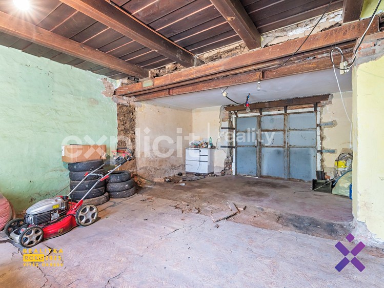 Prodej stavebního pozemku 739 m² - foto 7