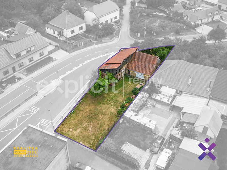 Prodej stavebního pozemku 739 m² - foto 5
