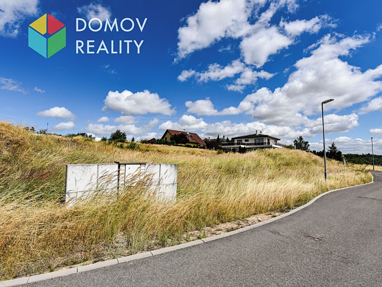Prodej stavebního pozemku 800 m² - foto 8