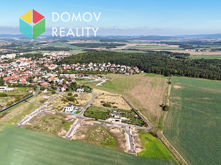 Prodej stavebního pozemku 800 m² - foto 5