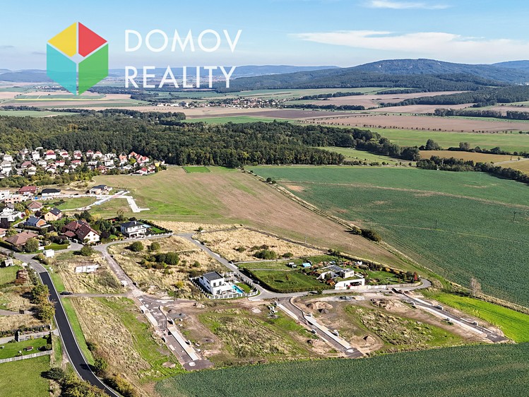 Prodej stavebního pozemku 800 m² - foto 6