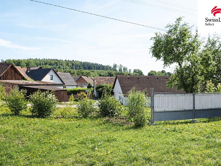 Prodej  stavebního pozemku 3 877 m² - foto 5