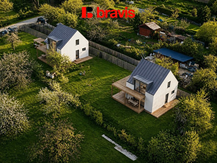 Prodej stavebního pozemku 590 m² - foto 3