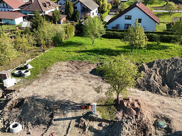Prodej stavebního pozemku 563 m² - foto 7