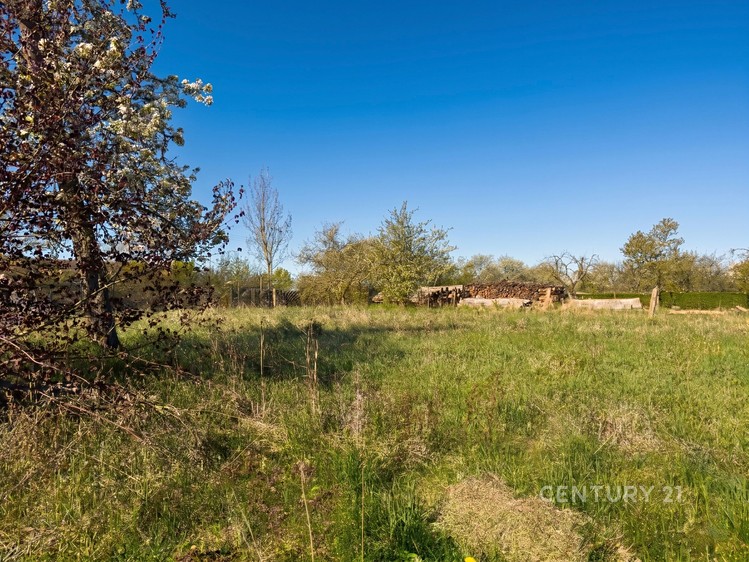 Prodej stavebního pozemku 604 m² - foto 5