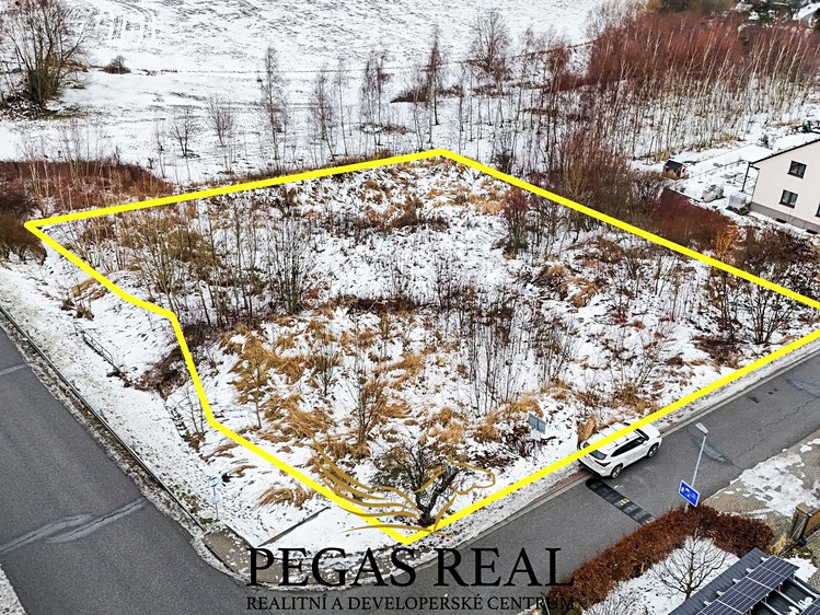 Prodej  stavebního pozemku 2 689 m² - foto 3