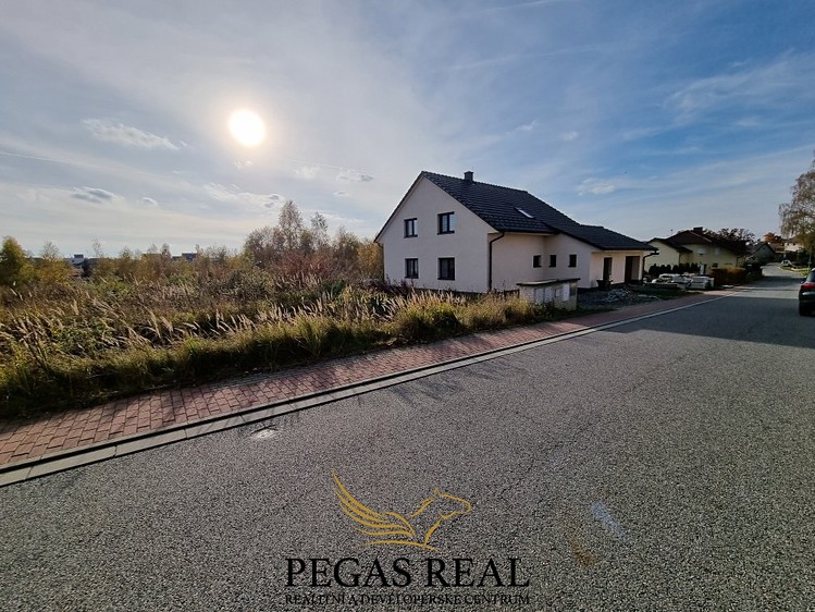 Prodej  stavebního pozemku 2 689 m² - foto 7
