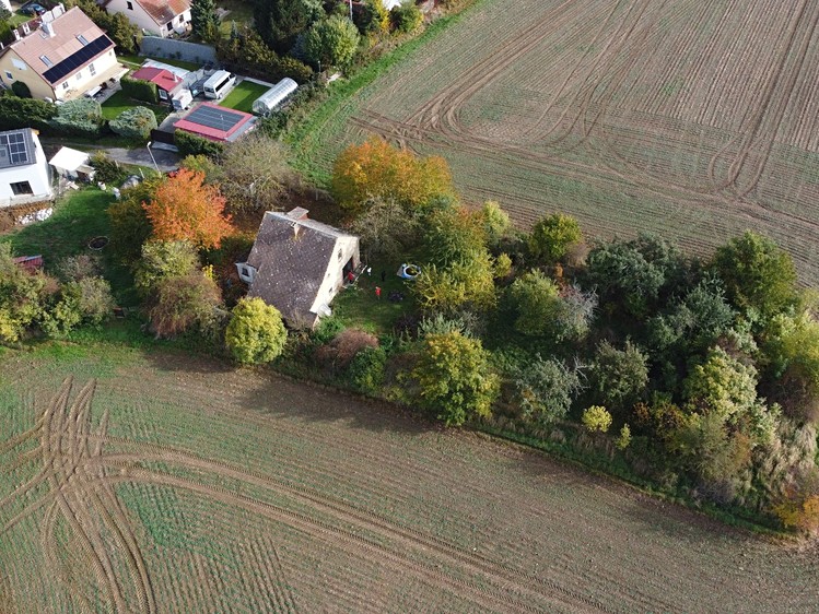 Prodej  stavebního pozemku 1 097 m² - foto 4