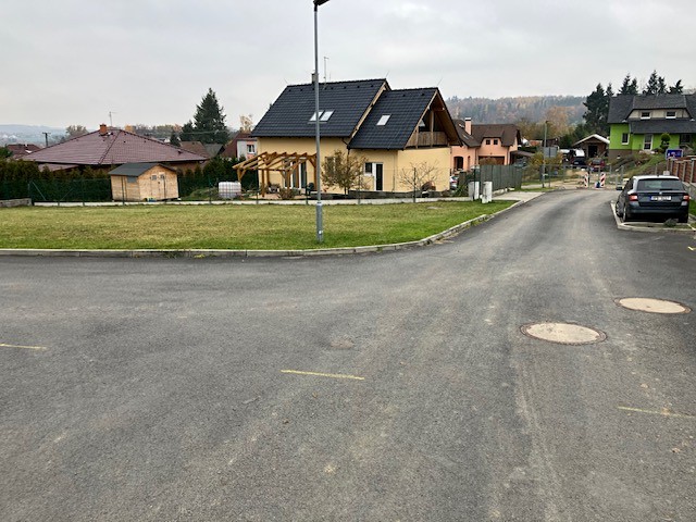 Prodej  stavebního pozemku 691 m² - foto 4