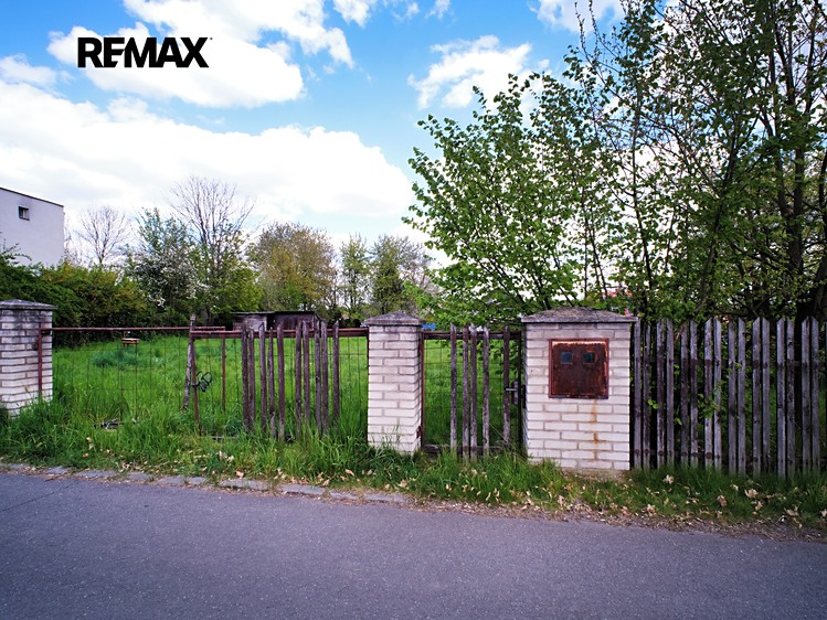Prodej stavebního pozemku 1 428 m² - foto 6