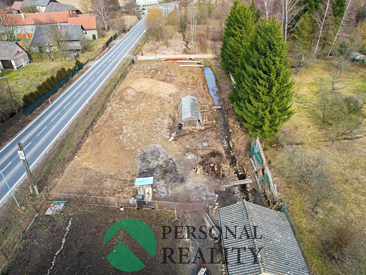 Prodej stavebního pozemku 685 m² - foto 7
