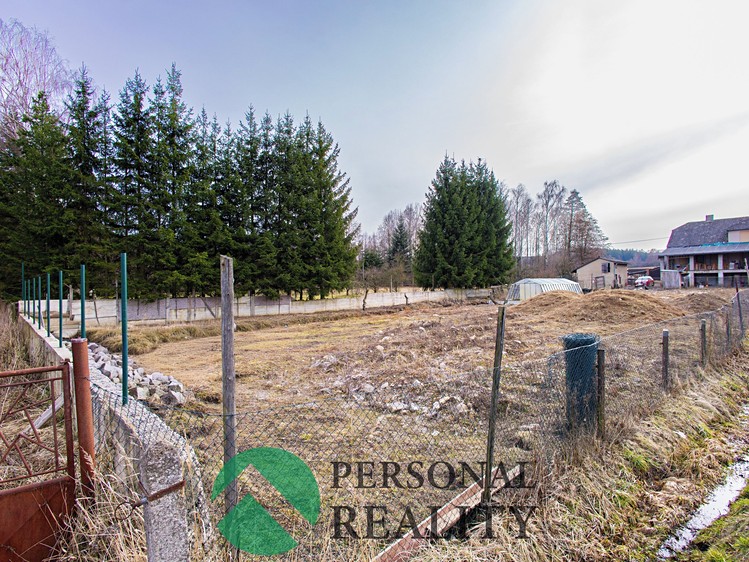 Prodej stavebního pozemku 685 m² - foto 8