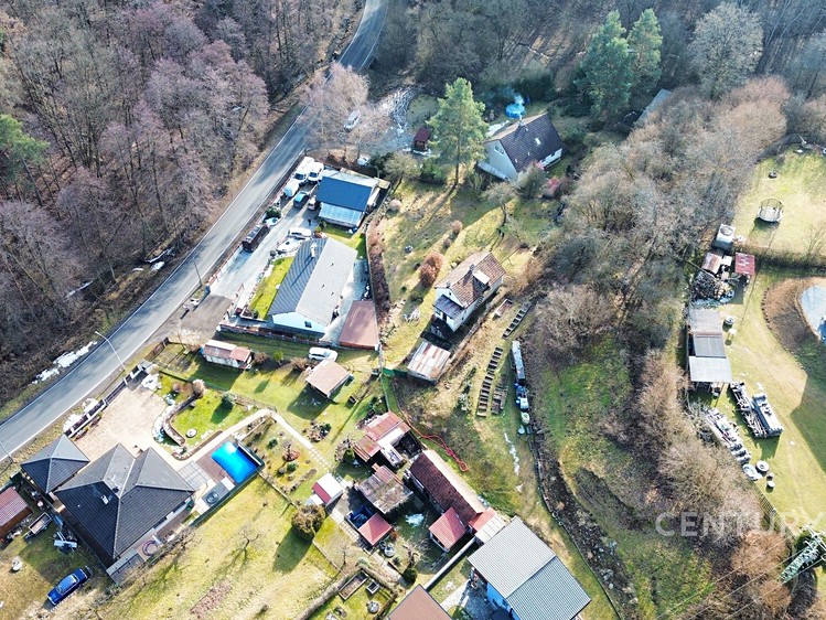 Prodej stavebního pozemku 1 202 m² - foto 3