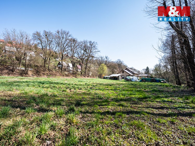 Prodej stavebního pozemku 1 500 m² - foto 7
