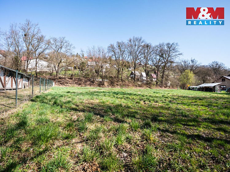 Prodej stavebního pozemku 1 500 m² - foto 8