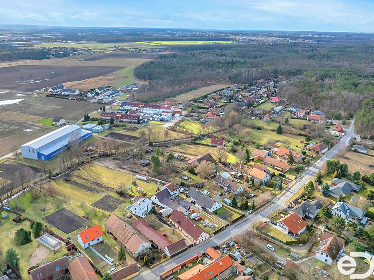 Prodej  stavebního pozemku 1 150 m² - foto 4