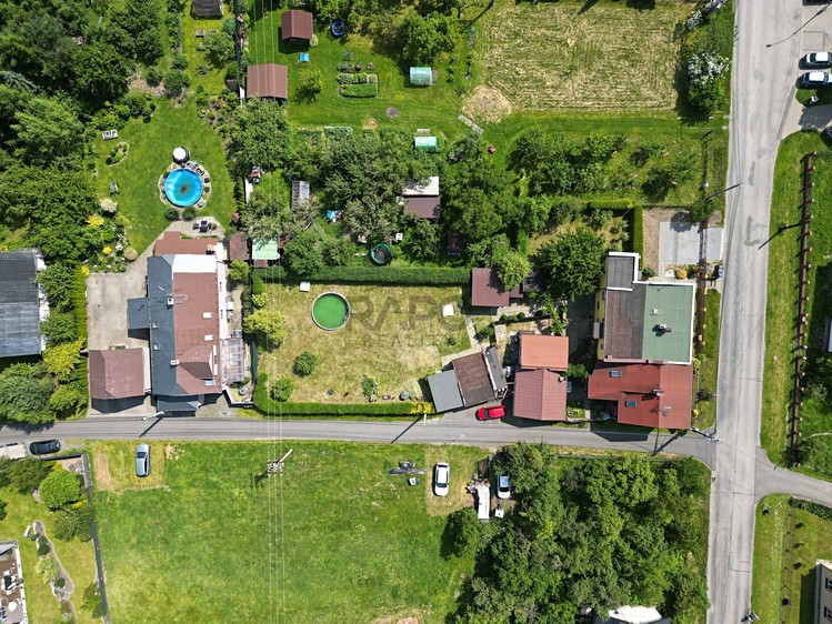 Prodej stavebního pozemku 694 m² - foto 8