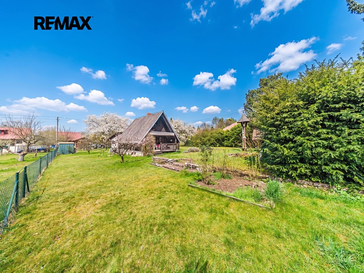Prodej stavebního pozemku 931 m² - foto 8