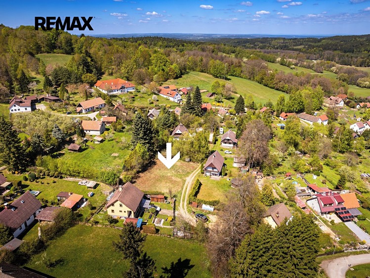 Prodej stavebního pozemku 810 m² - foto 4
