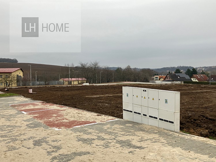 Prodej  stavebního pozemku 969 m² - foto 8