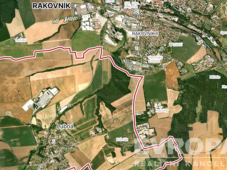 Prodej stavebního pozemku 1 300 m² - foto 8