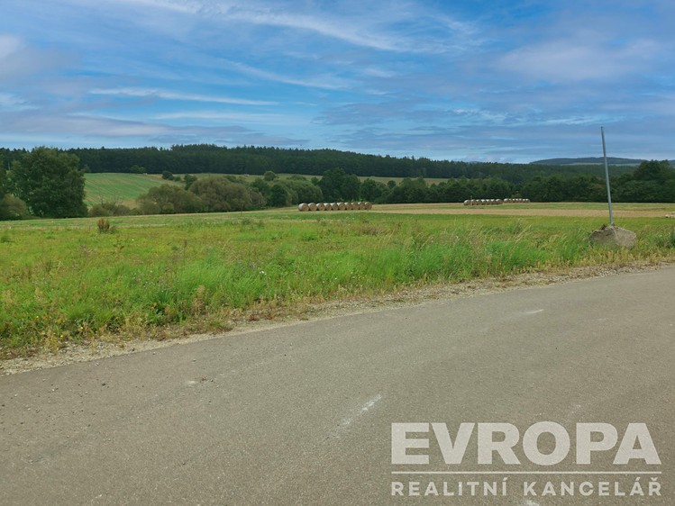 Prodej stavebního pozemku 1 400 m² - foto 4