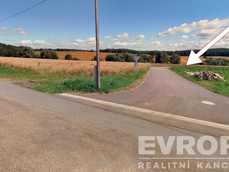 Prodej stavebního pozemku 1 400 m² - foto 7