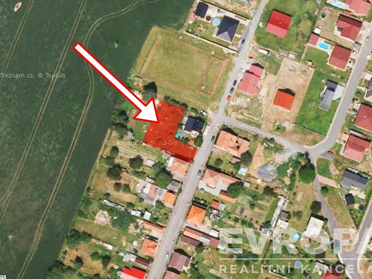 Prodej stavebního pozemku 829 m² - foto 1