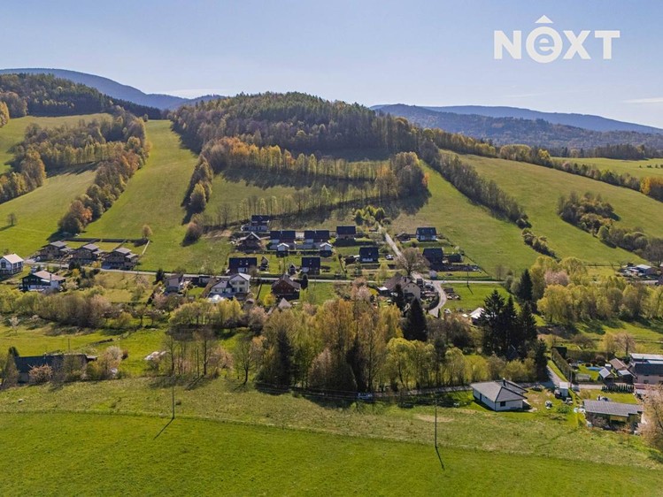 Prodej stavebního pozemku 1 856 m² - foto 8