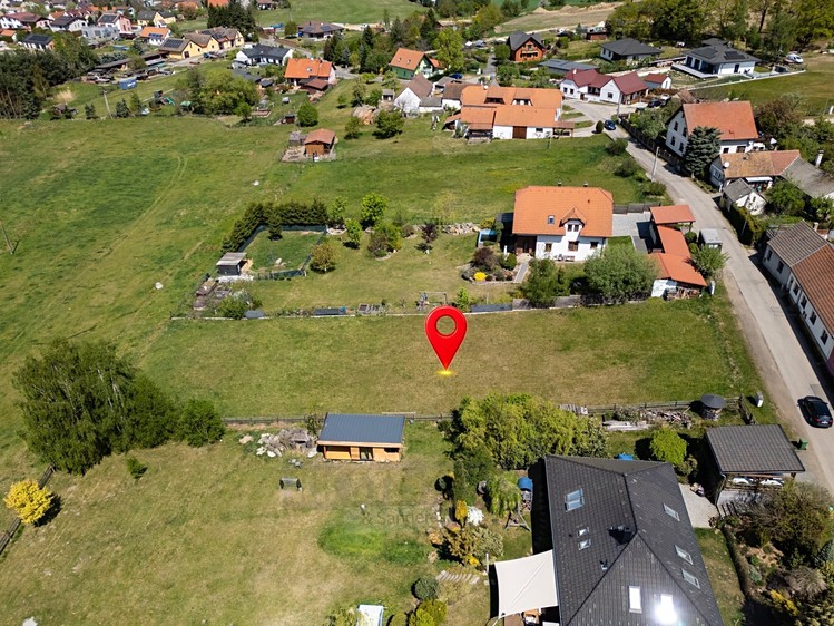 Prodej stavebního pozemku 1 750 m² - foto 4