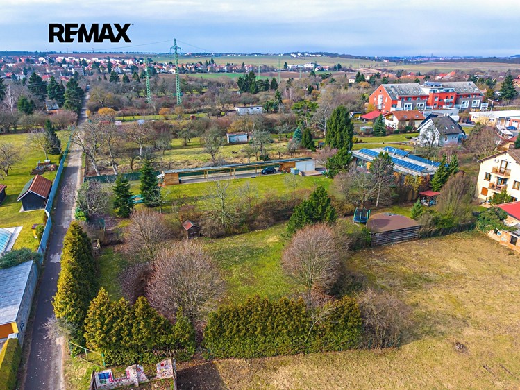 Prodej stavebního pozemku 1 391 m² - foto 6