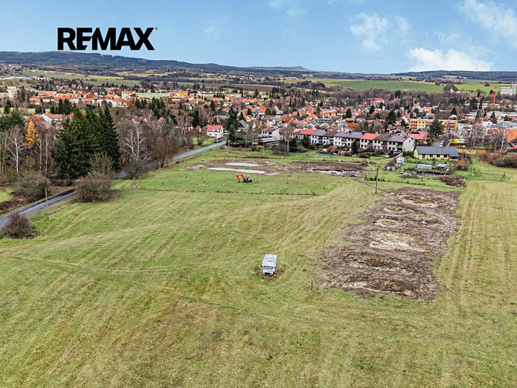 Prodej  stavebního pozemku 5 600 m² - foto 7