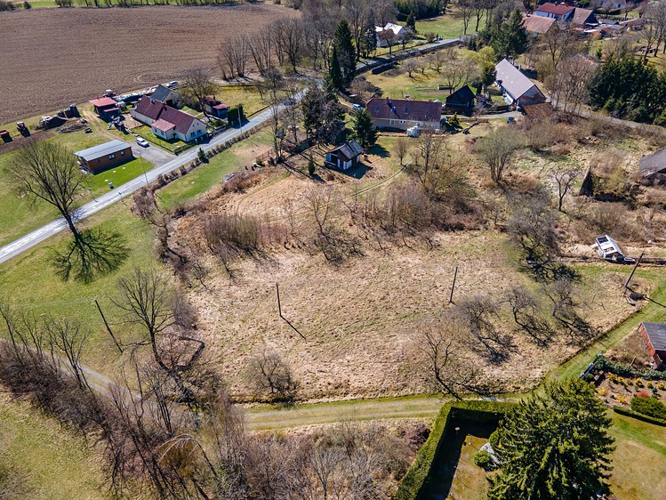 Prodej  stavebního pozemku 2 069 m² - foto 4