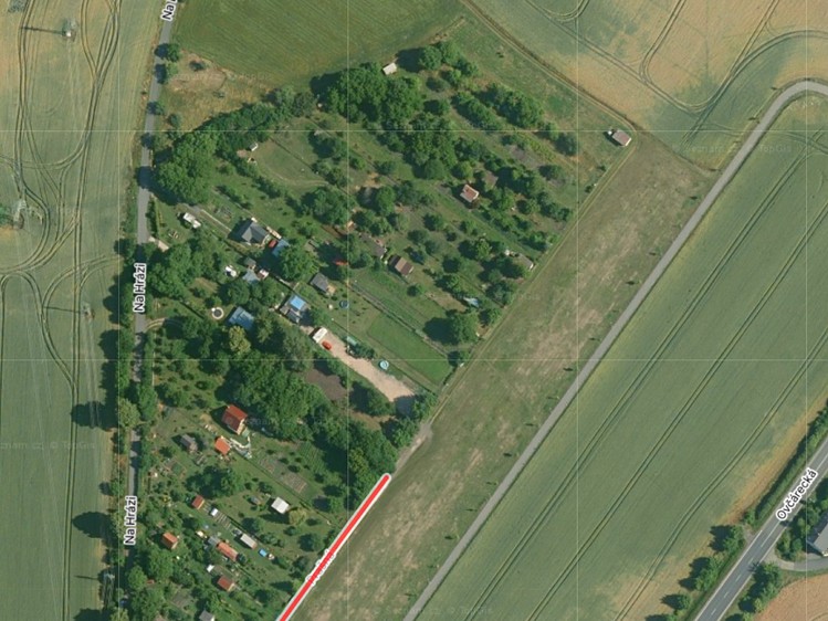 Prodej podílu 3/8  zahrady 2 115 m² - foto 8