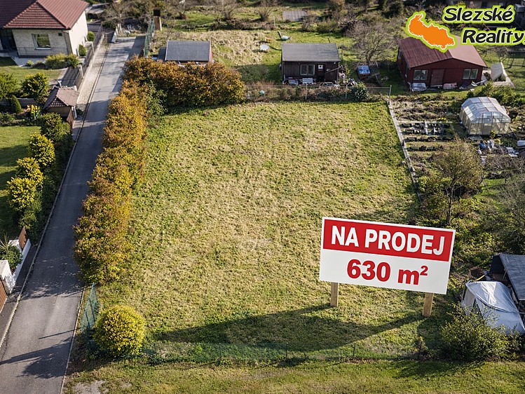 Prodej stavebního pozemku 630 m² - foto 1