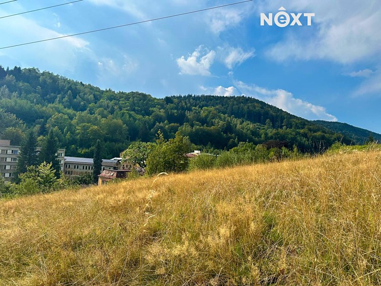 Prodej stavebního pozemku 1 270 m² - foto 4