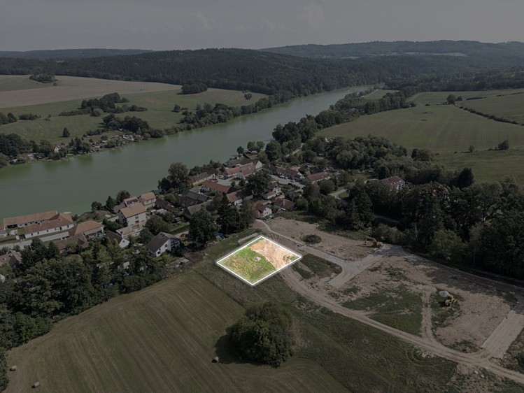 Prodej stavebního pozemku 1 179 m² - foto 2