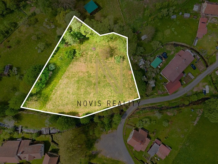 Prodej stavebního pozemku 3 411 m² - foto 4