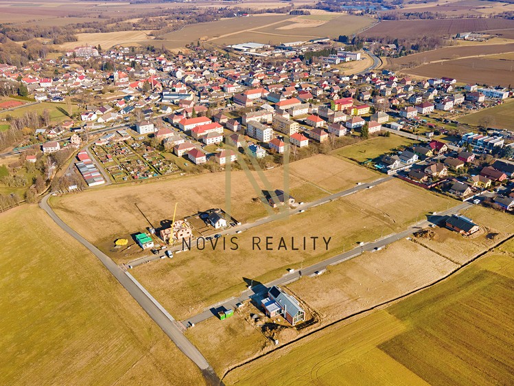 Prodej  stavebního pozemku 798 m² - foto 3