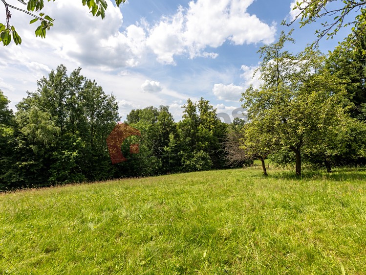 Prodej  stavebního pozemku 3 285 m² - foto 3