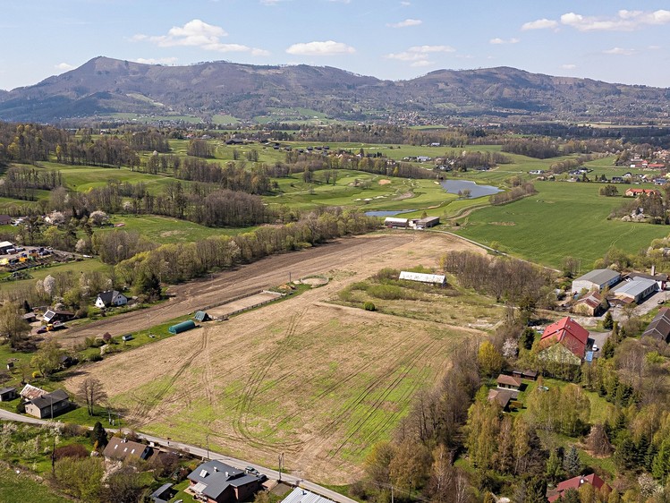 Prodej komerčního pozemku 18 904 m² - foto 1