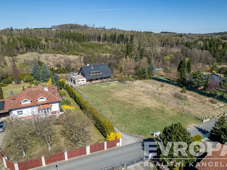 Prodej  stavebního pozemku 1 384 m² - foto 5