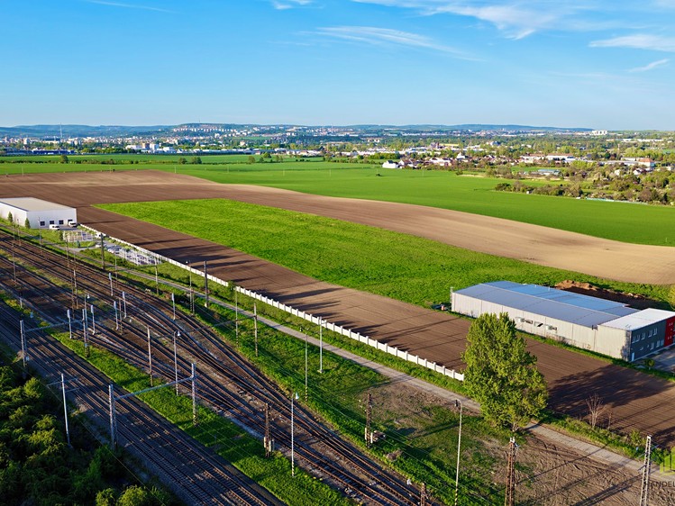 Prodej komerčního pozemku 7 134 m² - foto 2